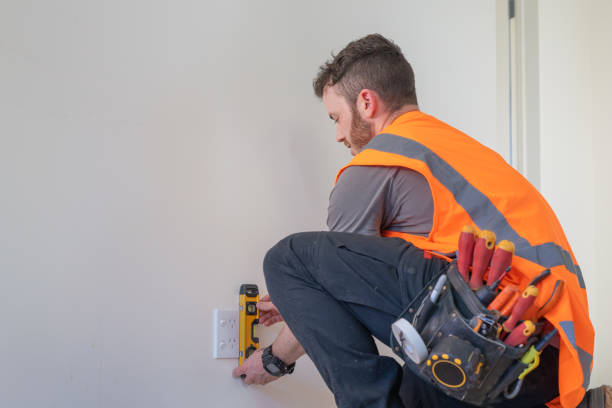Best Licensed Electrician  in Fort Clark Springs, TX