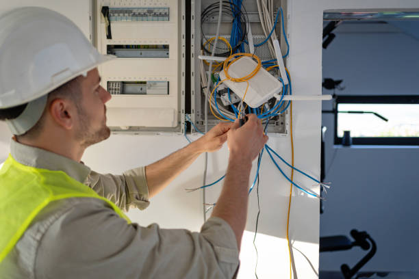 Best Affordable Electrician  in Fort Clark Springs, TX